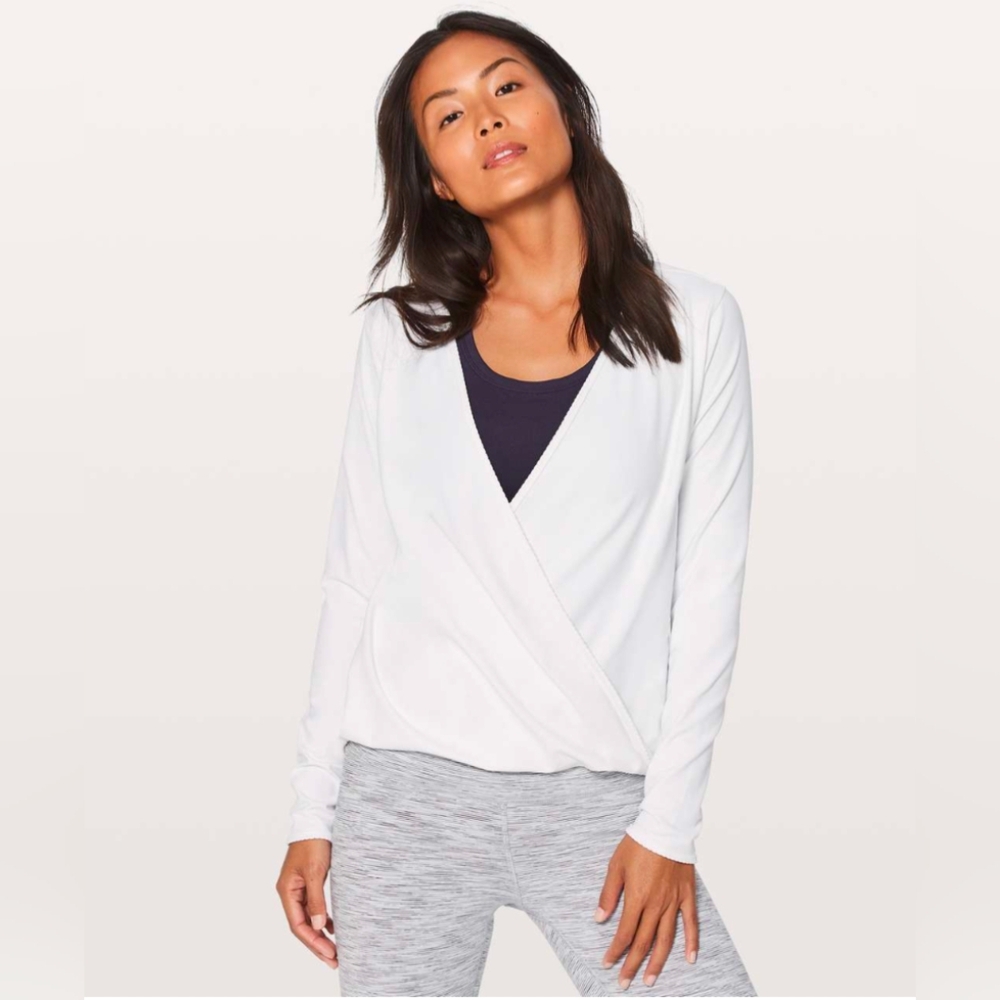Lululemon Full Freedom Long Sleeve Yoga Wrap Shirt Top white size medium